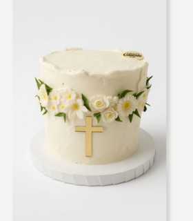 Tort komunijny wianek kremowy